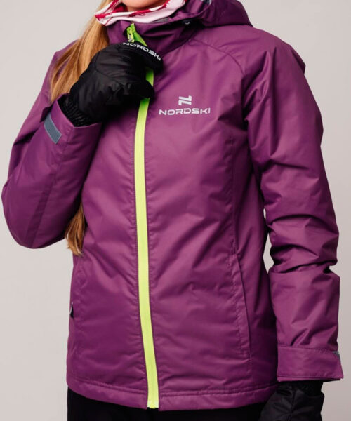 Чистка женской утепленной лыжной куртки